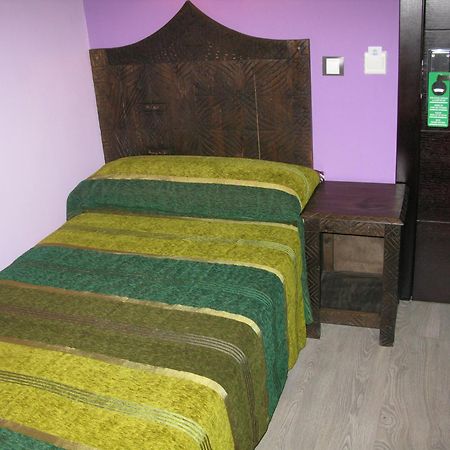 La Flor De Al-Andalus Hotell Mérida Rum bild